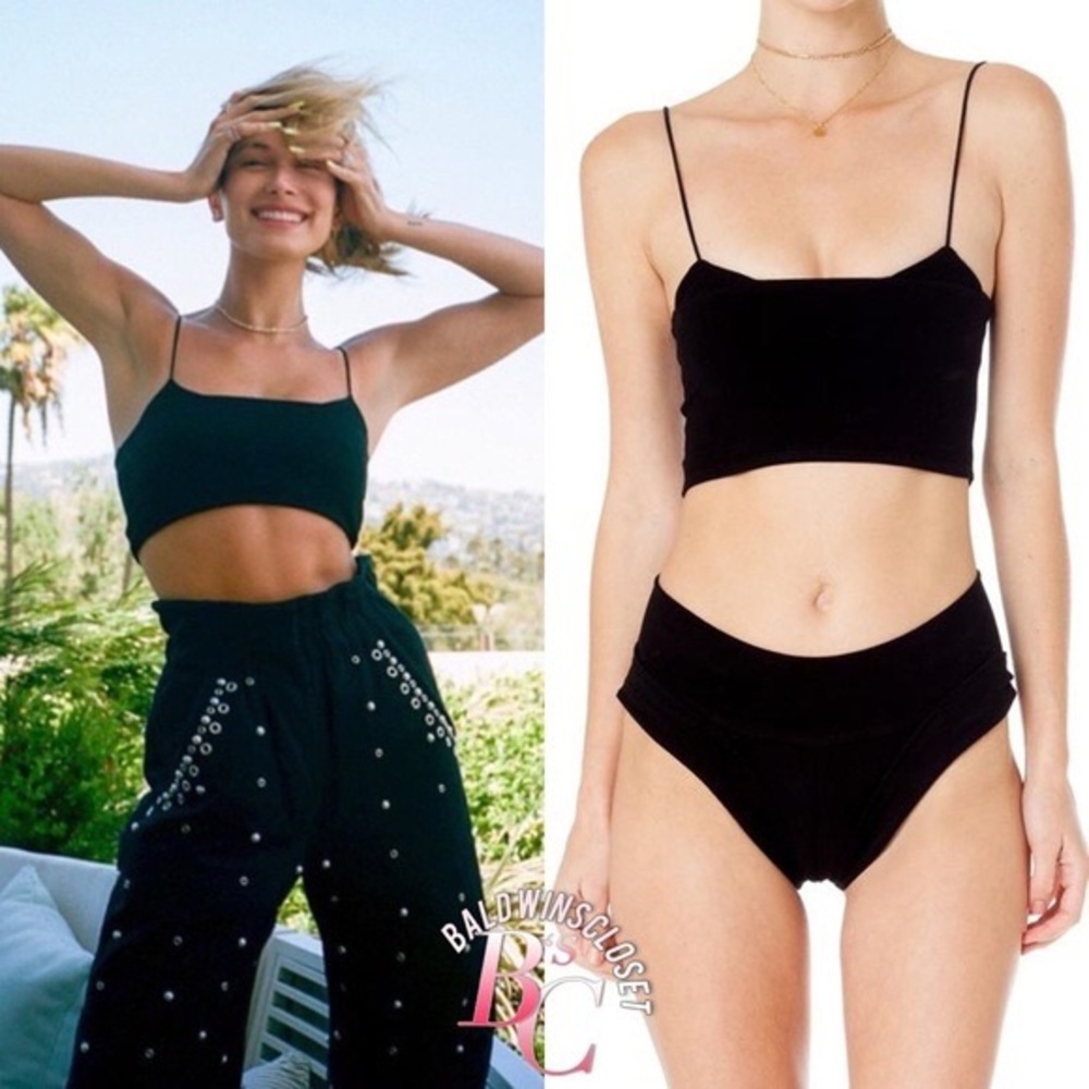 AREYOUAMI AYAI MIKU CROP TANK TOP BLACK